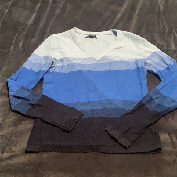 Tommy Hilfiger v-neck sweater - Picture 1 of 1